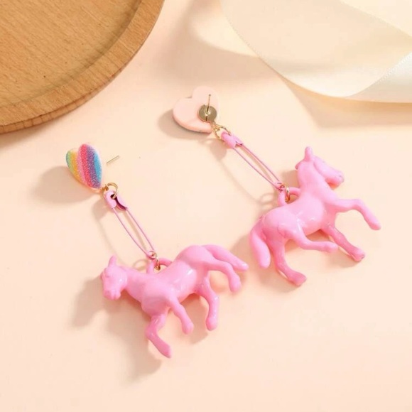 🐎 Awesome Pastel Pink Horse Pony Colorful Heart Tassel Safety Pin Stud Earrings - Picture 3 of 5